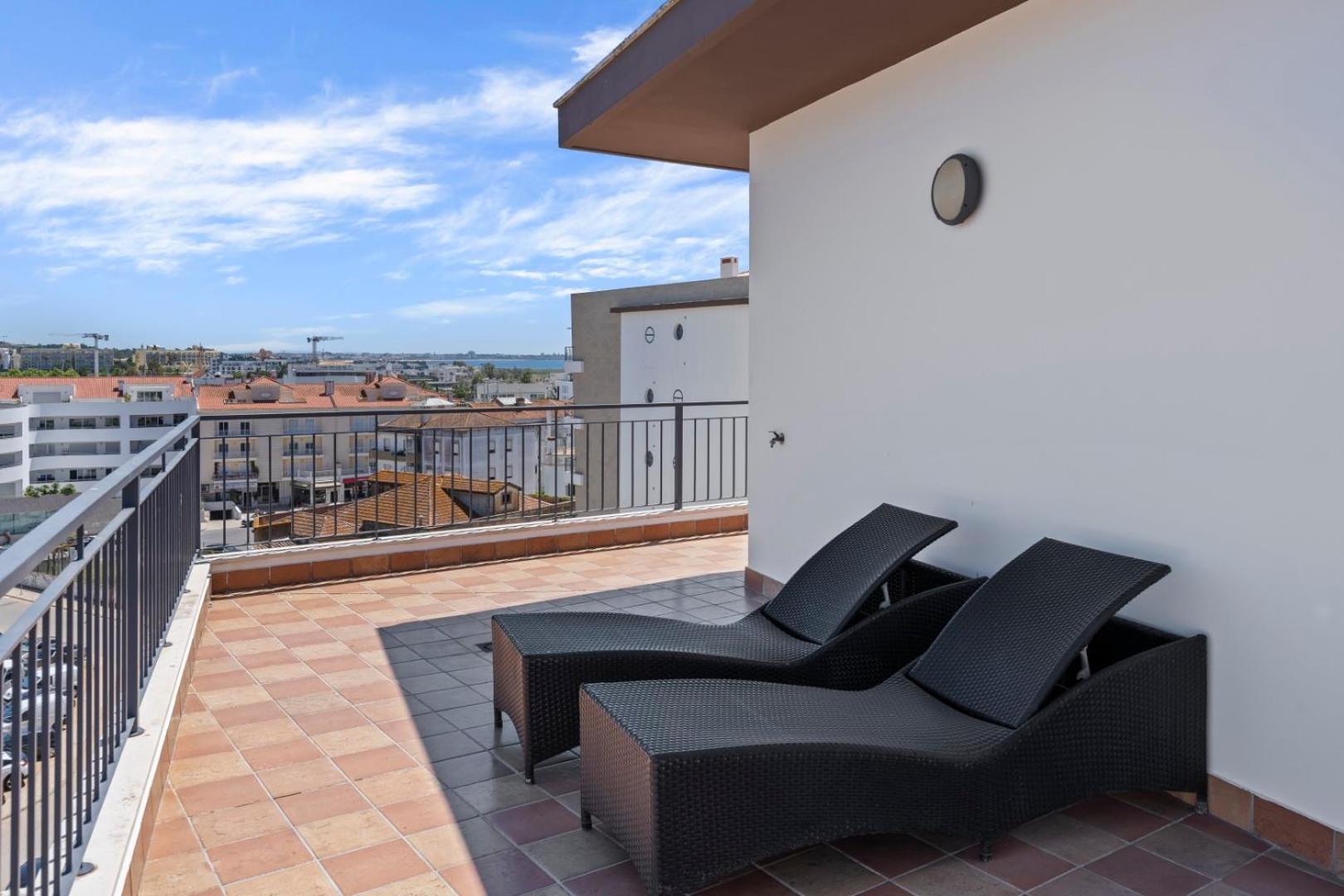 Sky Penthouse